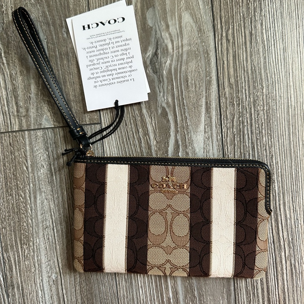 Coach wristlet, NWT